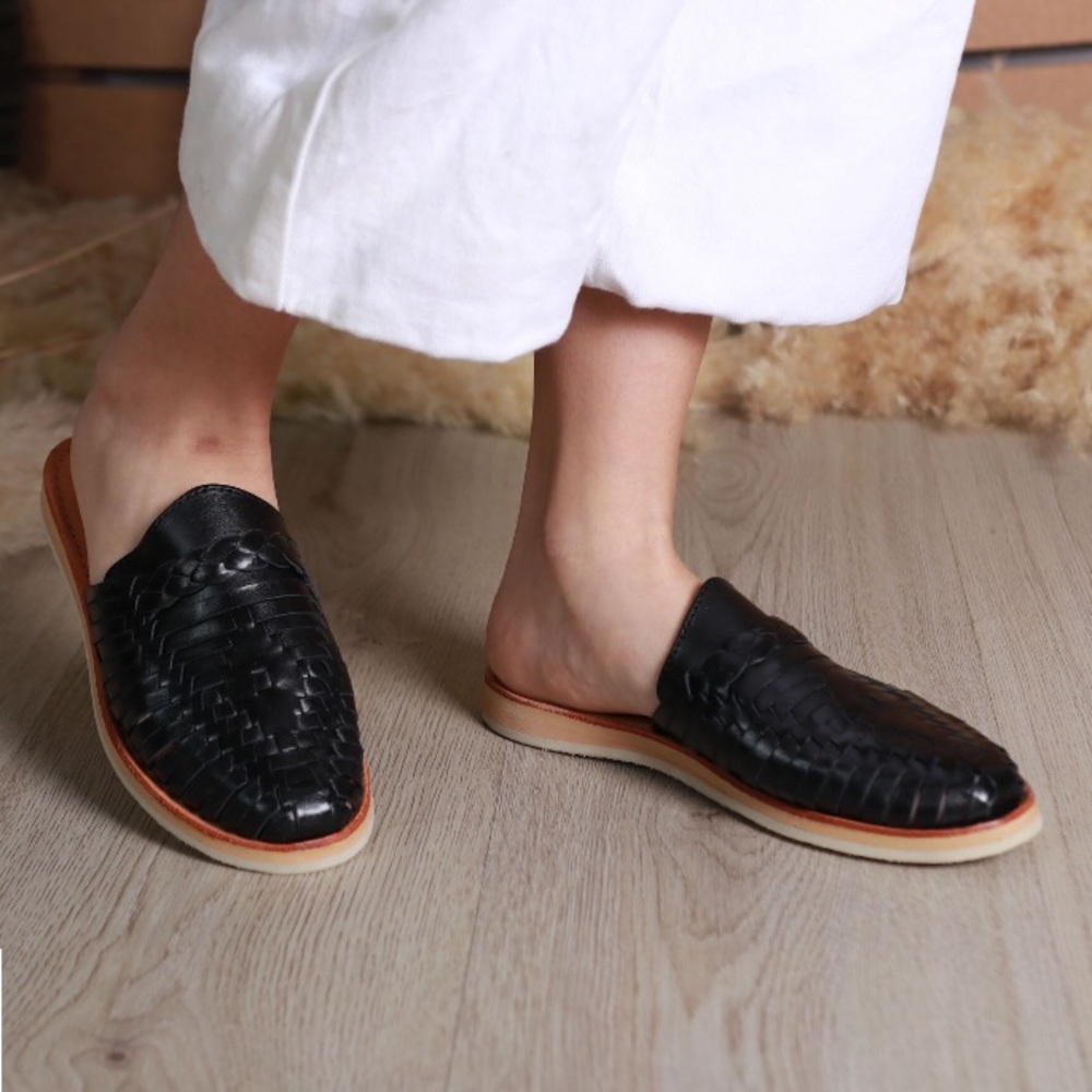 Mexican Huarache Black Leather Mule Sandal